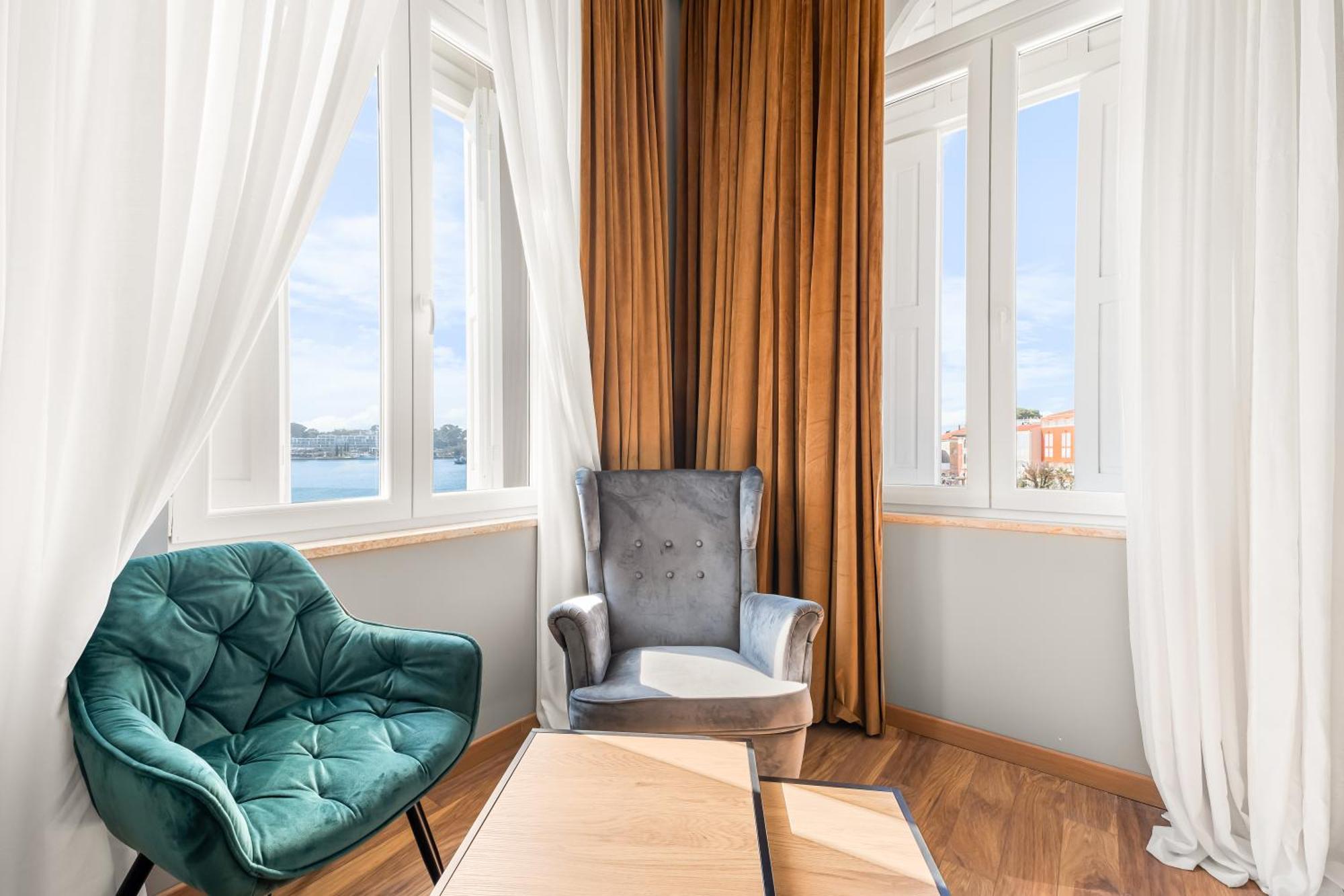 Hotel Dua Residence Porec Bagian luar foto