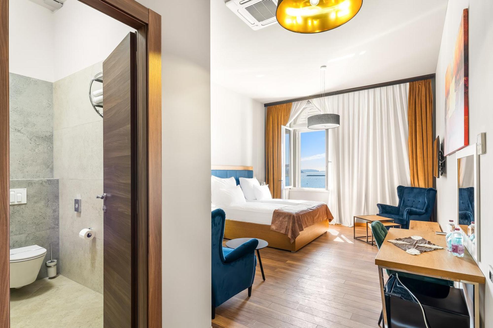 Hotel Dua Residence Porec Bagian luar foto